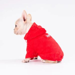 Nouveau designer de luxe d'hiver pour animaux de compagnie Dog Denim Vêtements pour petits et moyennes chiens de veste en manteau chiot pull à capuchon