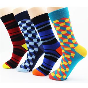 Nieuwe winter heren funky katoenen streep kleurrijke sokken hoge kwaliteit herenkleding sokken mode skateboard 4 pairs284r