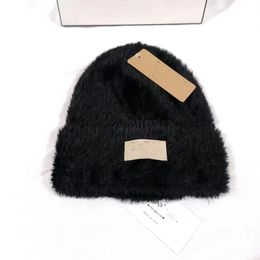 Nieuwe Winter Twist Breien Muts Voor Vrouwen Bont Pompom Dikke Pluche Cap Beanie Effen Kleur Dames Warm Ski Sneeuw Skullies mutsen