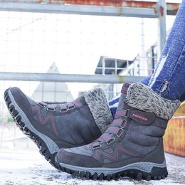 Nuovi stivali da donna invernali Casual pelliccia calda a metà polpaccio Outdoor antiscivolo da lavoro scarpe da neve spesse da donna 230922