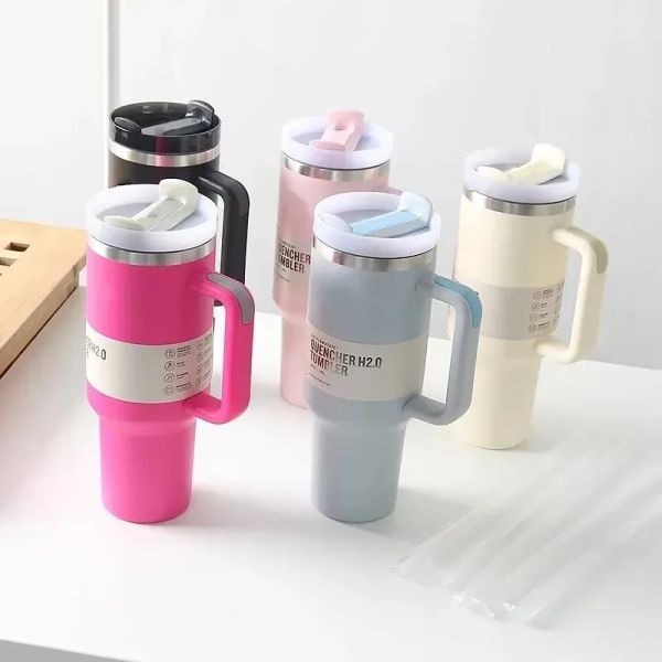 Nouveau avec le logo trempé de cravate rose H2.0 trempé de 40 oz avec poignée isolée couvercle de gobelet paille en acier inoxydable tasse de pastèque