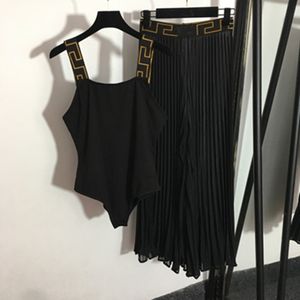 NOUVELLES femmes noires deux pièces ensembles Spaghetti sangle sans manches combinaison maillot de bain hauts et jupe mi-longue plissée dames robe mince ensemble plage fête maillots de bain costumes