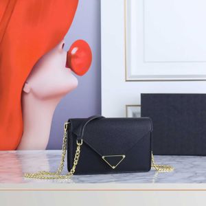 Nuevo bolso de hombro de diseñador para mujer 10A original bolsos cruzados de cuero genuino de calidad superior bolso triangular negro moda bolso de cadena de oro blanco