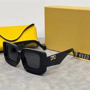 Nouvelles femmes Rectangle des lunettes de soleil vintage marques de créateurs de marques rétro verres de soleil féminin pour les lunettes de chat conducteur de chats lw40104u
