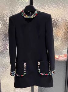 Nouvelles femmes robes de piste à manches longues col montant perlé strass robe de haute qualité sexy noir mince mini gaine courte Milan robes de soirée