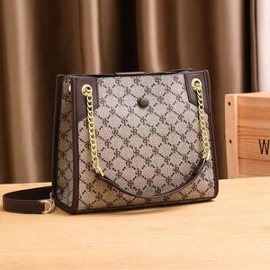 Nieuwe damestas met ketting bedrukt enkele schouder crossbody handtas high-end, stijlvol, mama grote capaciteit 2024 78% korting in winkel groothandel