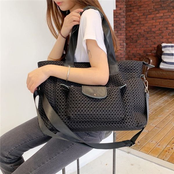 Nouveau sac pour femmes grande capacité sac à bandoulière léger Oxford sac de voyage sur courte distance mode sac en maille sac à main