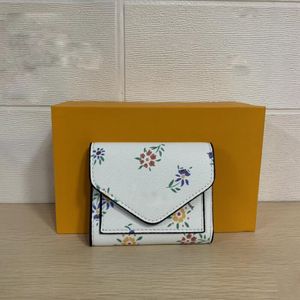 Nieuwe dameszak Wildflowers Kleine Daisy Short Wallet Multi-Card Multifunction Card Bag Tag Tas 227m