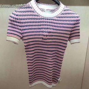 Nouvelle femmes tricots Temperament collier rond Tees Stripe Color