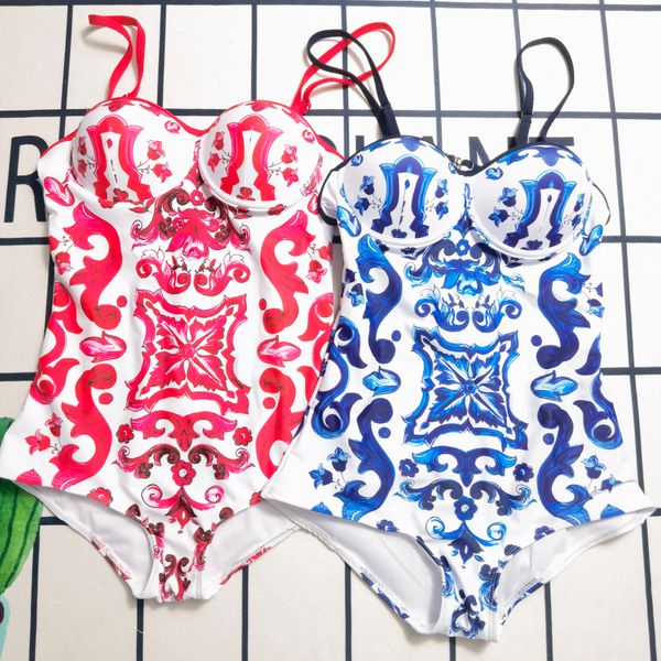 Nouvelle-pièce de maillot de bain en acier en une seule pièce Big Dragon Tempérament Tempérament de haute qualité Broches de bikini de mode de mode