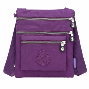 Nouveau sac à bandoulière pour femmes Nyl ultra léger multicouche grande capacité Menger sac 2023 sac de tablette décontracté voyage Q07n #