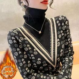 Nouvelles femmes chouchouilles ￠ col roul￩ de chouchard en tricot en tricot Femme Jumper Cashmere Tee Plus taille surdimensionn￩e ￠ manches longues