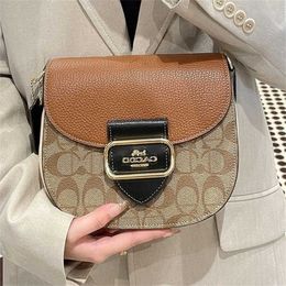 Nouveau sac à main classique pour femmes bandoulière prix unitaire polyvalent selle décontractée 60% de réduction sur la boutique en ligne