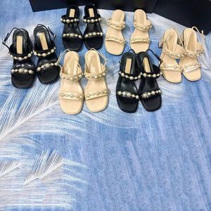 Nouveau créateur de femmes Luxury Pearl High-Heele Sandals Fashion classique Geatine en cuir authentique Imprimé chaussures élégantes Ladys sexy Sangle de sandale à talons gros talons 35-40