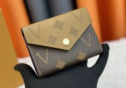 NIEUWE dames designer portemonnees luxe Victorine envelop portemonnee bloem brief omgekeerde korte kaarthouder hoogwaardige damesmode kleine clutch tas met DOOS