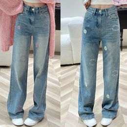 Nouveau pantalon en jean pour femme lettre de broderie classique pantalon de nettoyage de mode décontracté bleu jean long vêtements quatre saisons de qualité supérieure SML