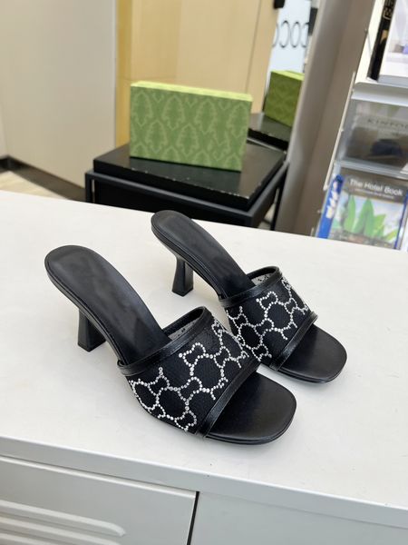 Nouvelle sandales pour femmes Designer High Heel Slippers à la mode