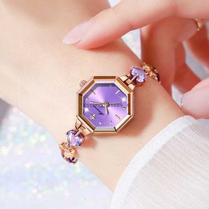 New Womens Watch and Bracelet Light Jewelry Luxury Love Quartz Live Broadcast