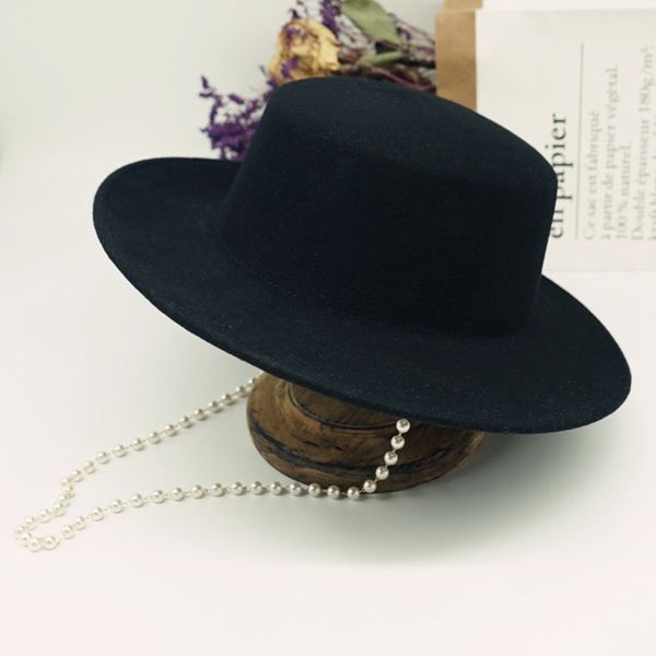 Sombreros de ala tacaños Sombrero negro de fieltro de lana para mujer Cloche de perlas Fedora Wide Winter Ladies Party Boater Fashion