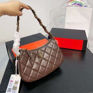 Nouveau sac féminin en cuir Lingge en cuir XiaoxiangFeng 23k avec chanellybag une épaule et sous-arm