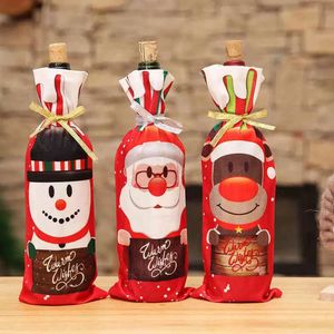 Nieuwjaar cadeau Kerstmis Rode Wijnflesomslag Bier Champagne Flessen Covers Kerstfestival Party Diner Decoraties Santa Claus Snowman Elk Decor P0915