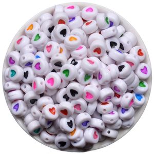 Nouvel An Perles en forme de coeur multicolores 200pcs Lettres de l'alphabet Perles acryliques pour la fabrication de bijoux DIY Résultats de bijoux DIY Cadeau Y200730