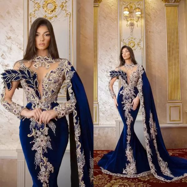 Velvet Velvet Royal Blue Sirène Robes de soirée Perles à manches longues High Neck Birthday Party Prom Robes avec châle Made Custom