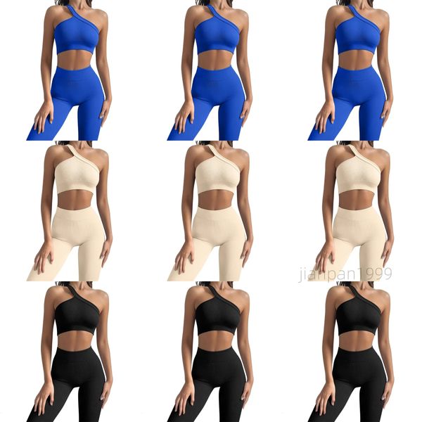 Nouveau yoga Set Sexy One épaule Sports Bra Yoga Set Two Piece Set Hip Levant Pantalon Long Fitness Set Sportswear Set Set 2024