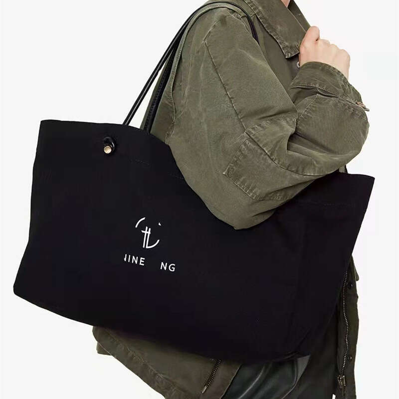 2023 New York Blogger Designer draagtas Beroemde luxe tas mode Saffiron Gedrukt Praktisch Grote capaciteit Vakantie Canvas Een schoudertas