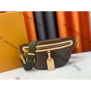 Louisehandbag Nieuwe Zhouzhoubao123 Fashion Classic Bag Handtas Vrouwen Leer Handtassen Dames Crossbody Vintage Koppeling Tote Schouder Embossing Messenger Bags 30