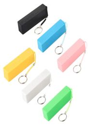 NOUVEAU2018 NOUVEAU BANQUE PORTABLE PORTABLE USB 18650 Chaîne de clés du chargeur de batterie pour MP3 No Battery New3428169