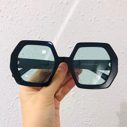 Newarrival fashional G0708 lunettes de soleil multi-formes pour femmes UV400 importé pure-plank 55-17-145 sortie d'usine d'emballage complet