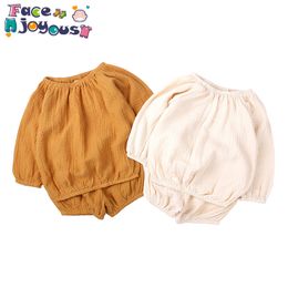 Nouveau-né bébé garçons filles vêtements ensemble couleur unie coton lin à manches longues t-shirt + short pantalon enfants 2pcs ensembles de vêtements 0-4y 210413