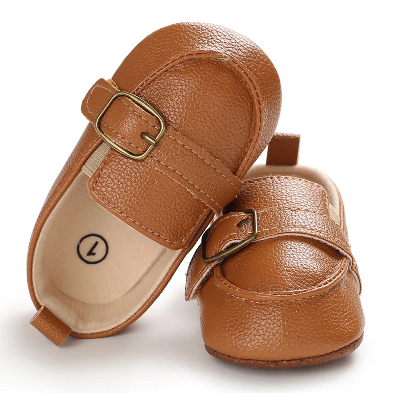 أحذية الأطفال حديثي الولادة بني تحت عنوان الأولاد متعددة الألوان والفتيات أحذية أحذية غير رسمية ناعمة وحيدة أحذية الأطفال غير المنقولة