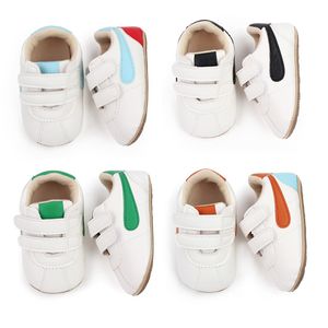 Pasgeboren Baby Peuter Eerste Wandelaars Meisje Jongen PU Lederen Schoenen Unisex Rubberen Zool Kids Accessoires Wieg Schoenen