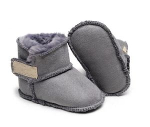 Pasgeboren jongensmeisjes Warm Snow Boots Designer Boots Winter Baby Shoes Toddler Infant First Walkers4422855