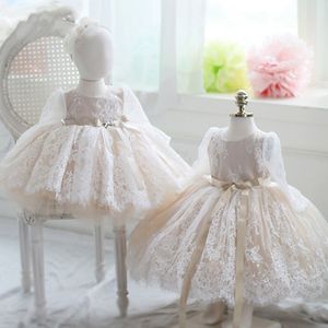 Nouveau-né bébé premier anniversaire robes de baptême broderie Vintage dentelle bébé filles robe de soirée fleur fille robe pour les mariages