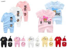 Jumpsuits de recién nacidos niños pequeños de arrastre tamaño 0-24 m Bodysuit para bebés Summer Baby Jompers para niños ropa de diseño para niños