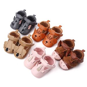 Pasgeboren peuter Baby Girl Soft Crib Shoes Infant Anti-Slip Sneaker Prewalker Cartoon Animal 14