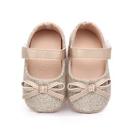 Nouveau-né enfant en bas âge bébé filles Prewalker cuir nœud papillon chaussures de princesse semelle souple anti-dérapant premiers marcheurs chaussures bébé