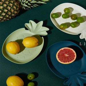 NOVEDADCreative European Pineapple Shape Fruit Plates Office Home Living Room Coffee Table Plato pequeño para Candy Chocolate Nuts Dish RRF11190