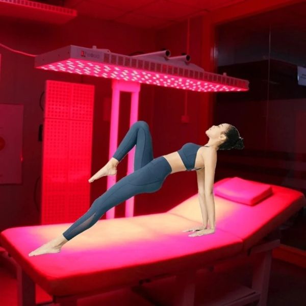 Le plus récent 660nm 850nm thérapie par la lumière infrarouge du corps entier 3000W thérapie par la lumière rouge panneau de thérapie LED meilleure énergie de sommeil pour la performance
