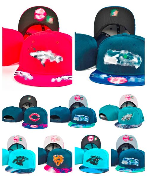 Snapbacks réglables les plus récents Chapeaux ajustés Broderie Football Baskball Visières Coton lettre Mesh flex Bonnets Chapeau plat Hip Hop Sport Extérieur Snapback Noir Casquette rouge