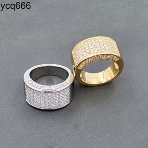 Anillo de hielo para hombre con diamantes de moissanita de plata esterlina 925 de nueva llegada con precio razonable de China