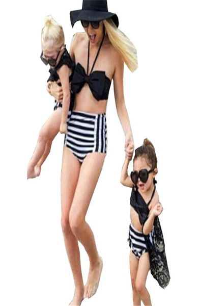 NOUVEAU BIKINI 2018 Mère et fille natation Portez des filles à rayures à rayures Bowknot Bikinis Family Matching Clothes Swimsuit5053927