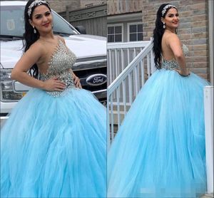 Nieuwste Blauwe Hemel Quinceanera Jurken Halter Pure Hals Illusie Terug Kralen Kristal Geappliceerd Tule Zoete Gala Baljurk