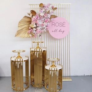 La plus nouvelle décoration de meubles de mariage présentoirs de piédestal ronds présente des plinthes cylindriques blanches dorées pour l'événement imake181