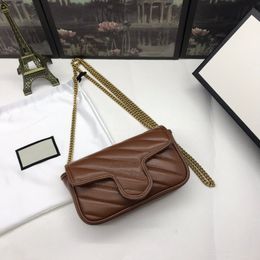 La plus nouvelle mode en cuir véritable marron avec sac à bandoulière pour femmes en or avec des sacs de boîte chaude meilleure qualité supérieure mini sac à bandoulière pour femmes