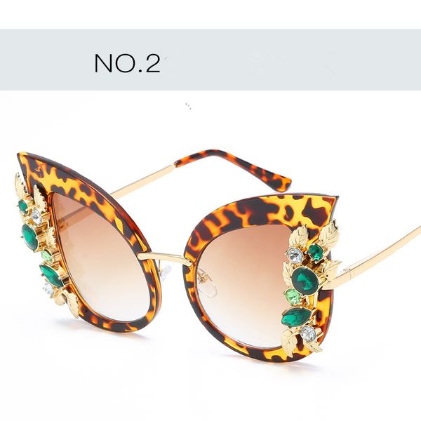 DHL! 10pcs! Nouvelles lunettes de soleil de mode avec diamant pour les femmes personnalité de la mode lunettes de soleil oeil de chat pour la rue de la fête sur la plage