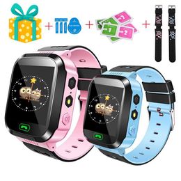 Nouveaux enfants Smart Watch Smart Retirant Alarme pour garçons Glass GPS + LBS TRACKE TRACKE TÉLÉPHONE Téléphone Téléphone Surveillance à distance